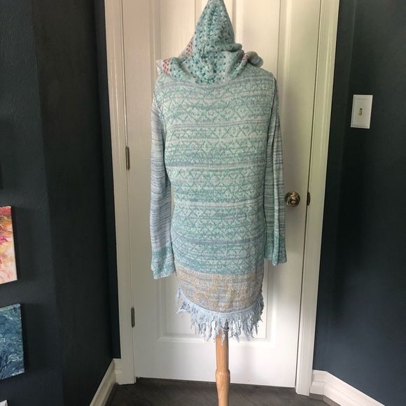 Hem & Thread Boho Pullover Sweater - Picture 4 of 10